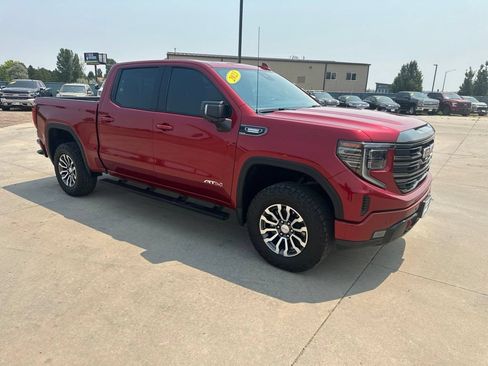 Used 2023 GMC Sierra 1500 AT4 w/ Technology Package AWD/4WD image 36