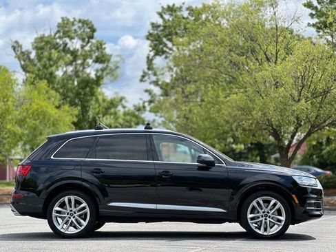 Used 2018 Audi Q7 3.0T Prestige AWD/4WD image 4