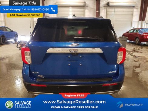 Used 2021 Ford Explorer XLT w/ Equipment Group 202A AWD/4WD image 8