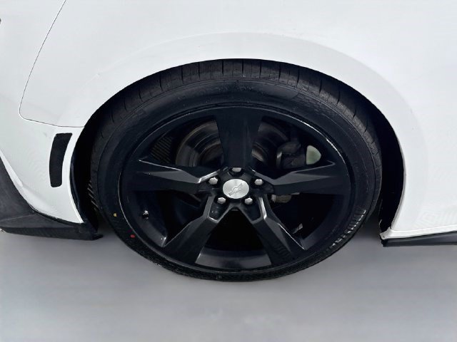 Used 2019 Chevrolet Camaro LT RWD image 35