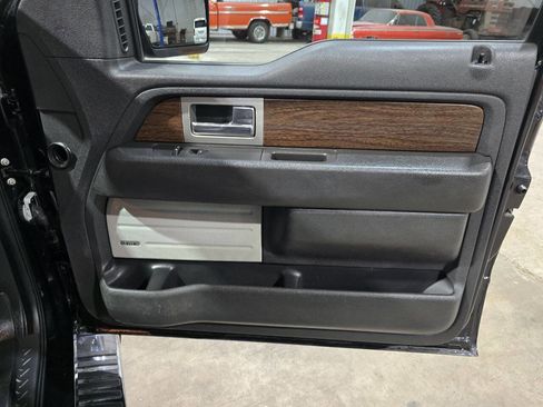 Used 2014 Ford F150 Lariat w/ Equipment Group 502A Luxury image 37