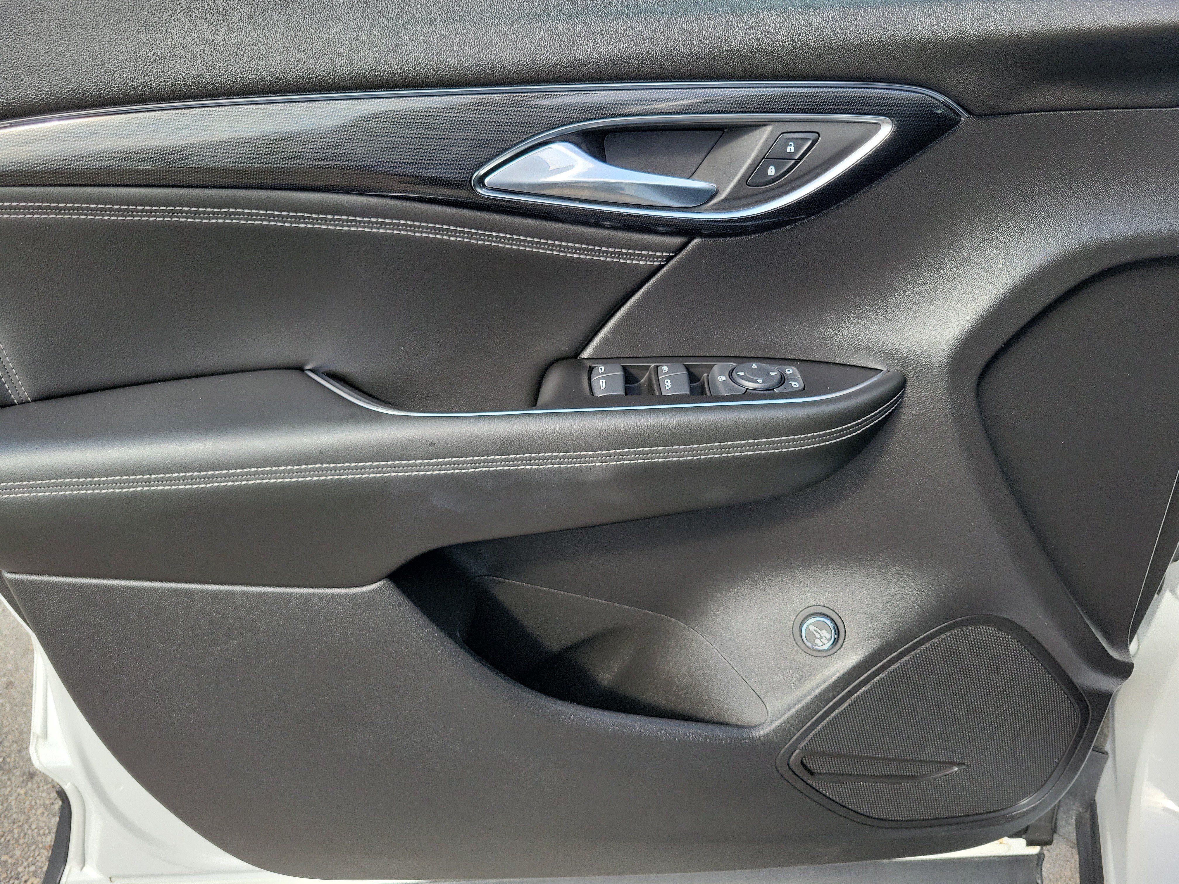 Used 2023 Buick Envision Preferred AWD/4WD image 27