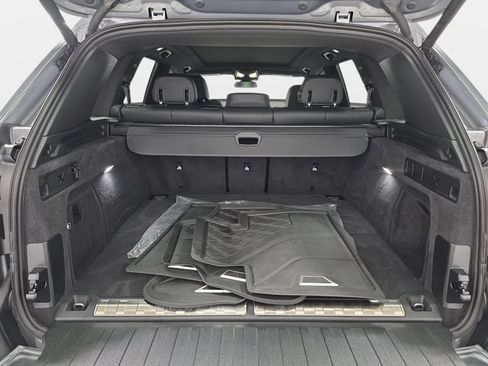 Used 2025 BMW X5 xDrive50e w/ Parking Assistance Package AWD/4WD image 29