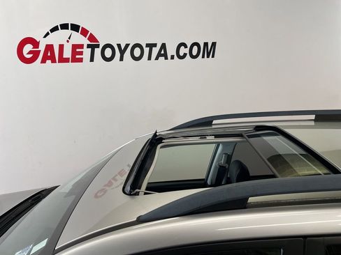 Used 2014 Subaru Forester 2.5i Touring image 8