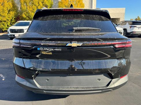 New 2026 Chevrolet Equinox EV LT image 4