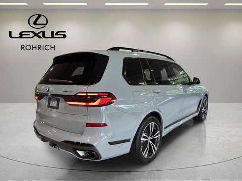 Used 2024 BMW X7 xDrive40i w/ Executive Package AWD/4WD image 6