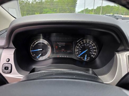 Used 2019 Ford Ranger XLT w/ Equipment Group 301A Mid AWD/4WD image 15