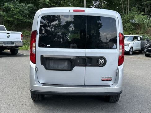 Used 2019 RAM ProMaster City SLT FWD image 4