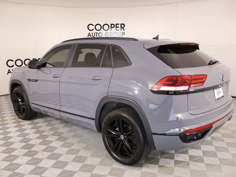 Used 2023 Volkswagen Atlas Cross Sport SEL R-Line AWD/4WD image 24