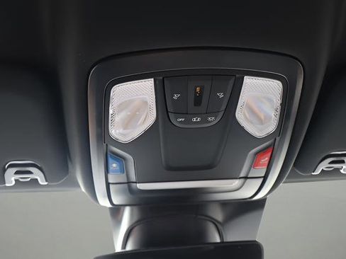 New 2026 RAM 2500 Limited AWD/4WD image 23