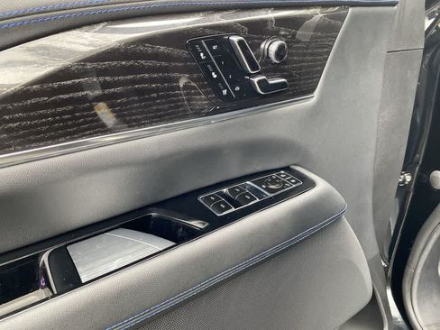 Certified 2025 Cadillac Escalade IQ Sport 1 w/ Smart Trailering package AWD/4WD image 15