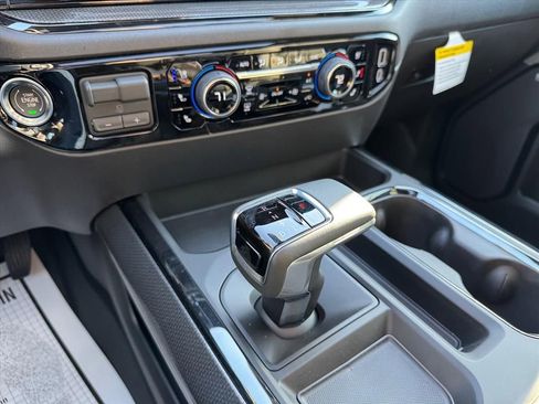 New 2026 Chevrolet Silverado 1500 ZR2 image 19
