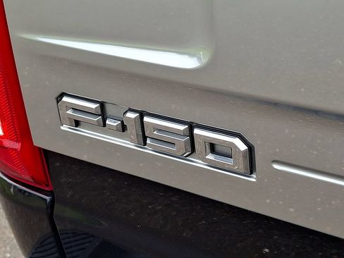 Used 2021 Ford F150 Platinum w/ Equipment Group 701A High AWD/4WD image 31