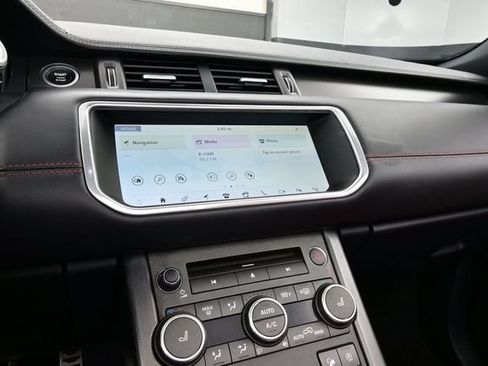 Used 2018 Land Rover Range Rover Evoque HSE Dynamic AWD/4WD image 10