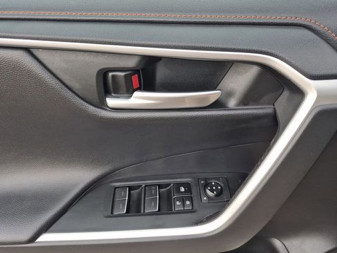 Used 2024 Toyota RAV4 Adventure image 7