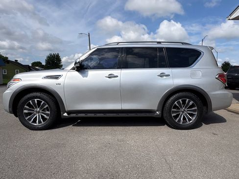 Used 2020 Nissan Armada SL w/ Premium Package AWD/4WD image 3