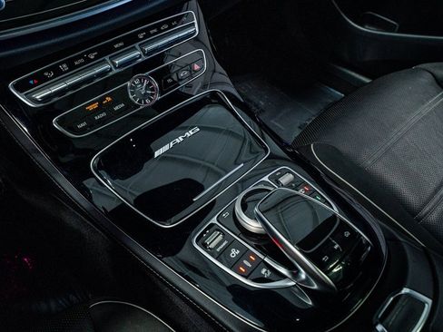 Used 2019 Mercedes-Benz E 63 AMG S image 47