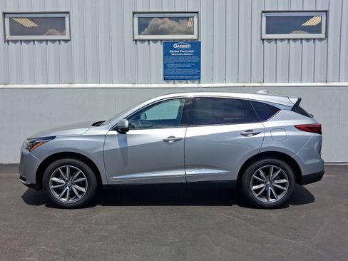 Used 2024 Acura RDX SH-AWD w/ Technology Package image 2
