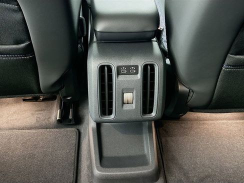 New 2025 MINI Cooper Countryman SE w/ Comfort Package Max image 18