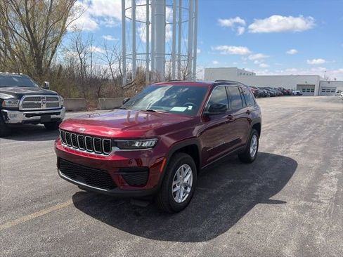 New 2026 Jeep Grand Cherokee Laredo X AWD/4WD image 1