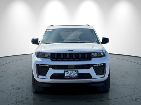 New 2026 Jeep Grand Cherokee L Limited AWD/4WD image 9