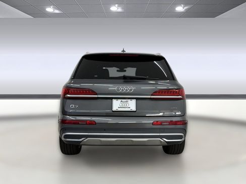 Used 2020 Audi Q7 2.0T Premium Plus AWD/4WD image 10
