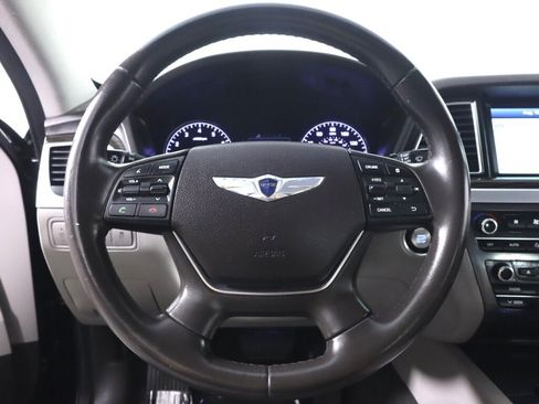 Used 2016 Hyundai Genesis 3.8 RWD image 11