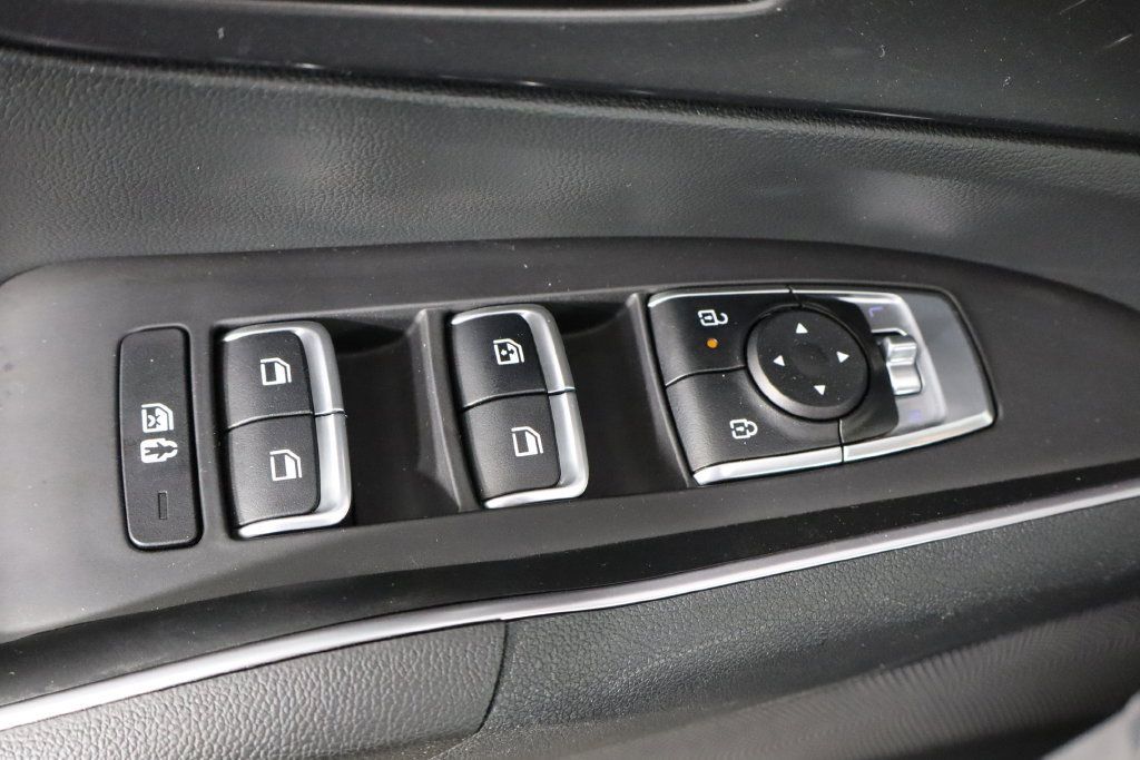 Used 2024 Kia Sorento LX FWD image 22