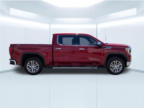 Used 2022 GMC Sierra 1500 SLT w/ SLT Premium Plus Package AWD/4WD image 7