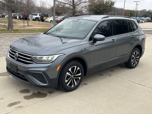 Used 2023 Volkswagen Tiguan S image 5