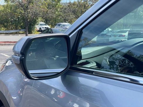 Used 2018 Honda CR-V Touring image 21