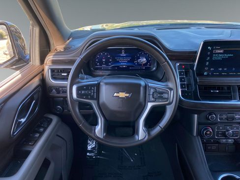 Used 2024 Chevrolet Tahoe LT RWD image 12