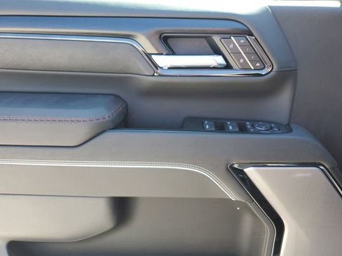 New 2026 GMC Sierra 2500 AT4X image 18