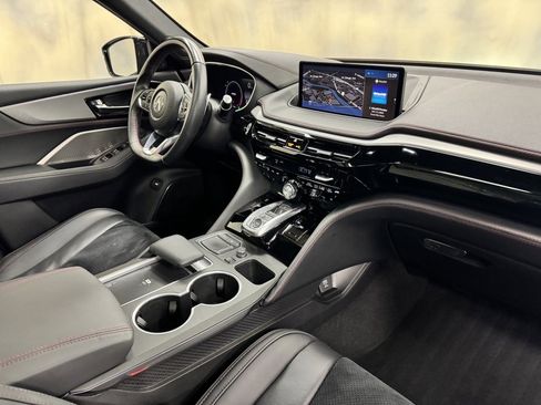Used 2023 Acura MDX A-Spec image 27