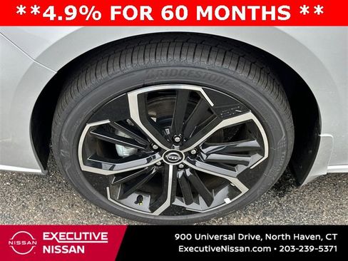 New 2025 Nissan Altima 2.5 SR image 8