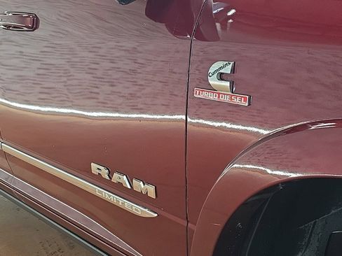 Used 2023 RAM 2500 Limited image 12