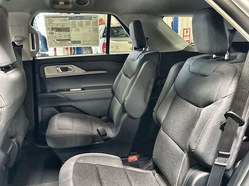 New 2026 Ford Explorer Active AWD/4WD image 25