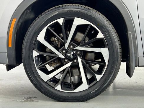 Used 2022 Mitsubishi Outlander SEL AWD/4WD image 34