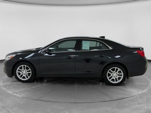 Used 2015 Chevrolet Malibu LT w/ Power Convenience Package FWD image 6