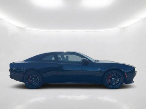 Used 2024 Dodge Charger Daytona Scat Pack w/ Plus Group AWD/4WD image 4