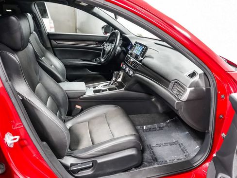 Used 2021 Honda Accord Sport image 16