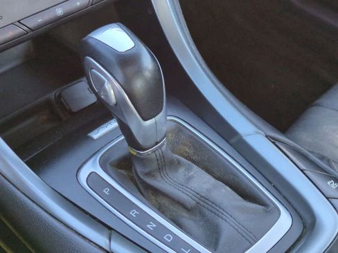 Used 2016 Ford Fusion Titanium image 32