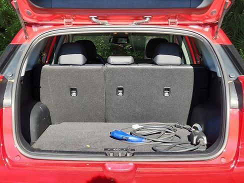 Used 2020 Kia Niro EX image 7