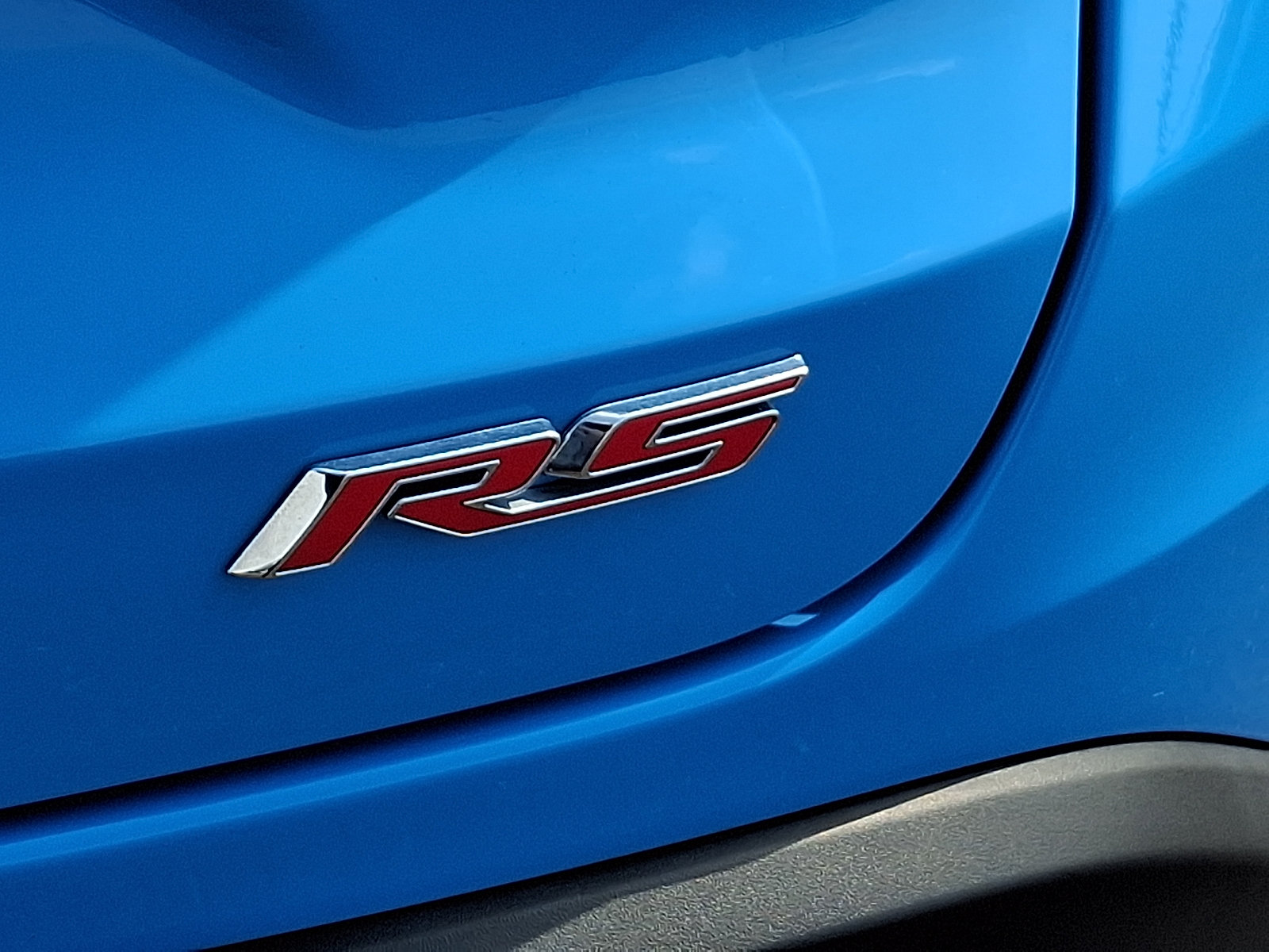 Used 2024 Chevrolet Trax RS FWD image 30