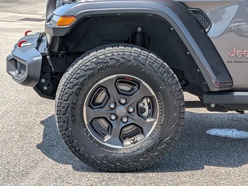 Used 2023 Jeep Gladiator Rubicon w/ LED Lighting Group AWD/4WD image 11