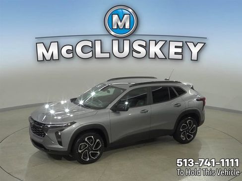 Certified 2024 Chevrolet Trax RS w/ Driver Confidence Package FWD image 1