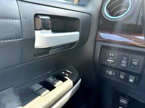 Used 2017 Toyota Tundra Limited w/ Limited Premium Package image 16