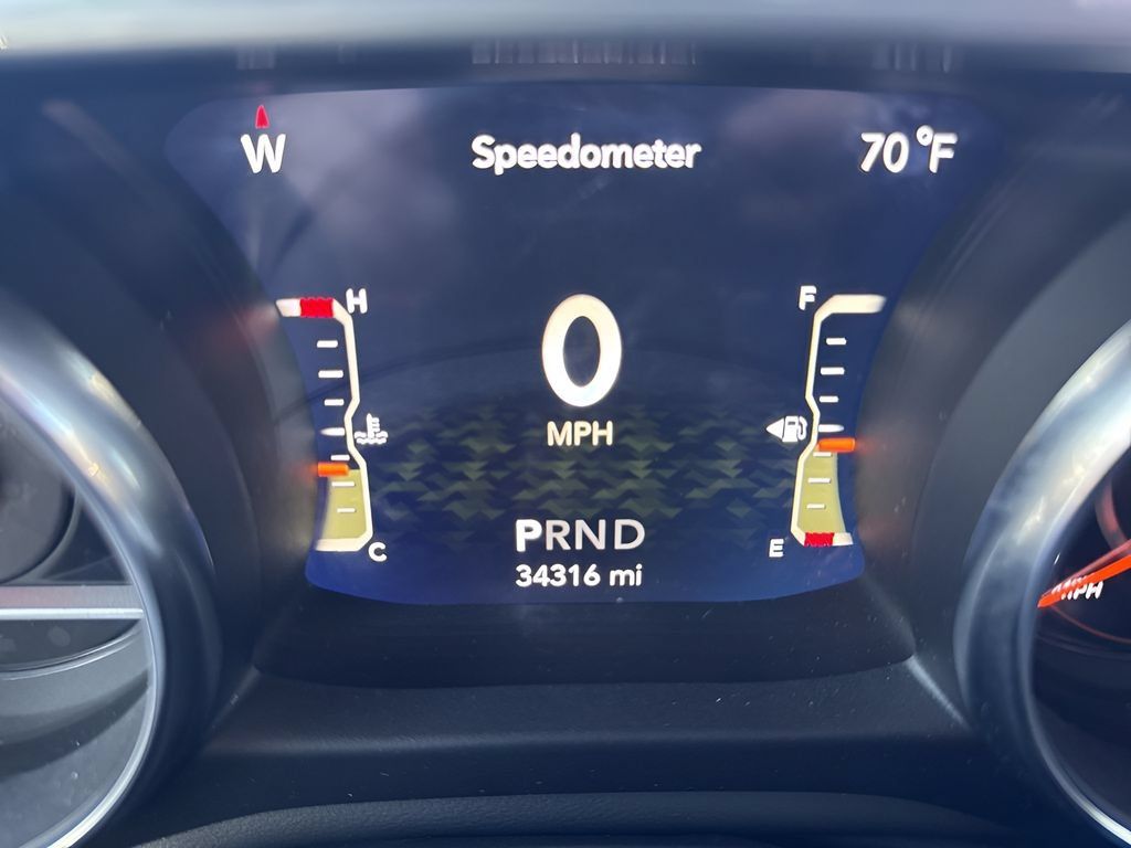 Used 2023 Jeep Wrangler Unlimited Sahara w/ Cold Weather Group AWD/4WD image 29