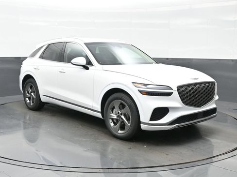 New 2026 Genesis GV70 2.5T image 8