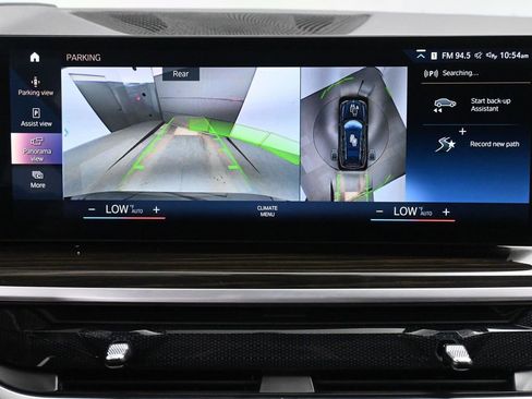 Used 2023 BMW X7 xDrive40i w/ Premium Package image 31